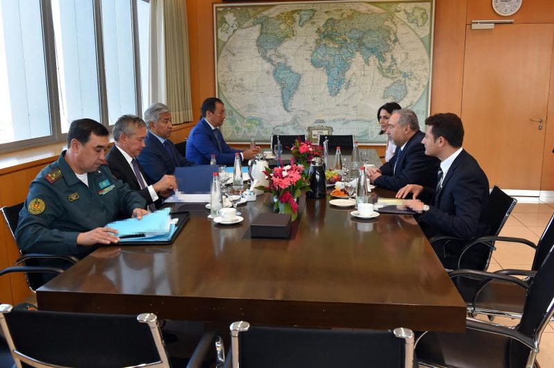 Израиль и Казахстан договорились о совместном производстве БПЛА